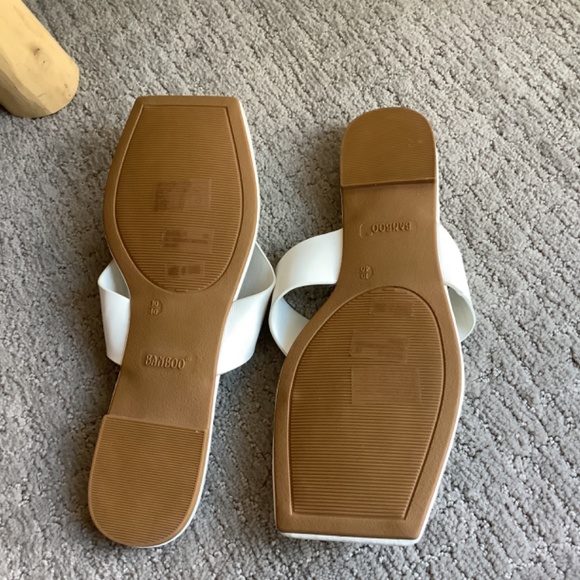 Sandals - Picture 2 of 2